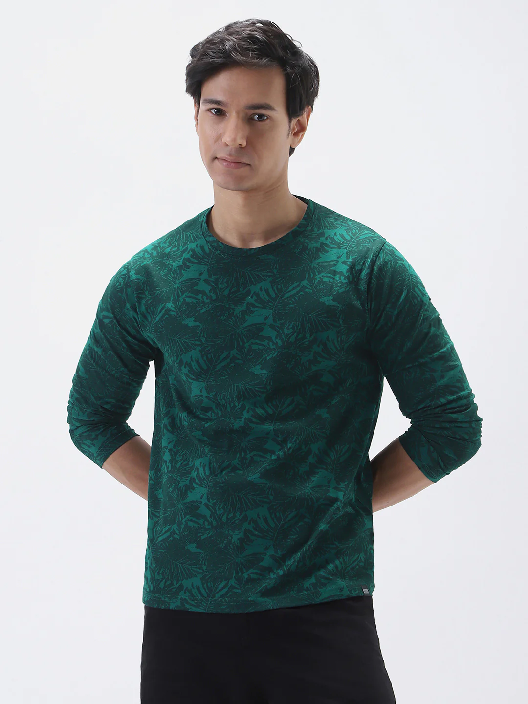 Men's Slim Fit Dark Green Printed Full Sleeve T-Shirt - Image 2