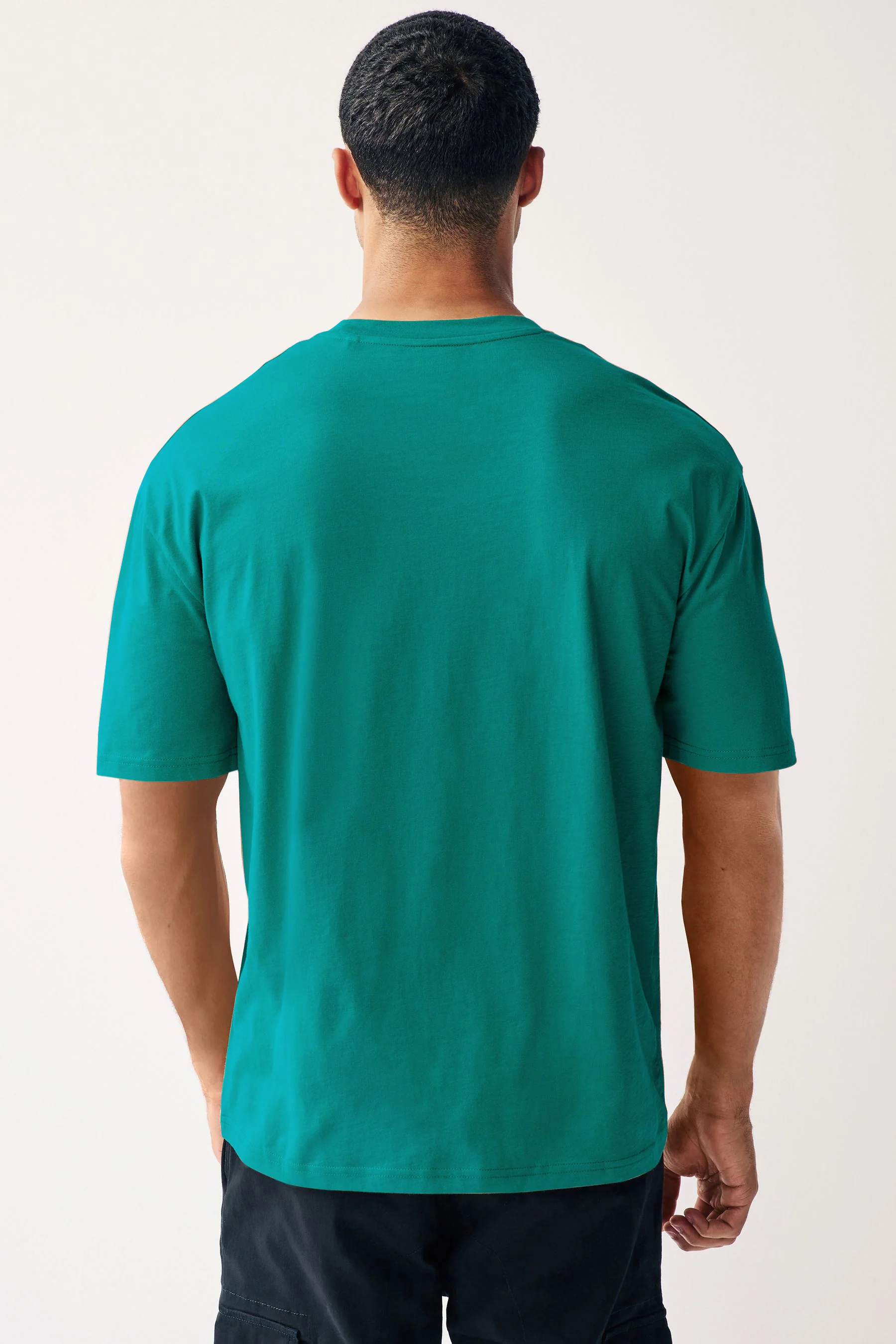 Men's Aventurine Green Solid Round Neck Oversized Half Sleeve Cotton T-Shirt - Image 2