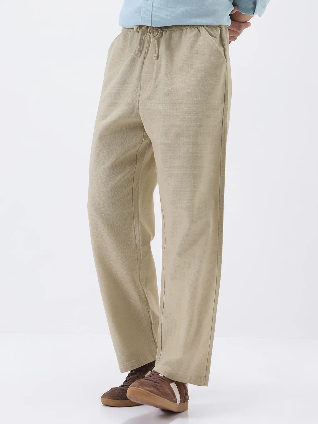 Men's Beige Loose Fit Solid Linen Blend Trousers Non-Stretchable - Image 2