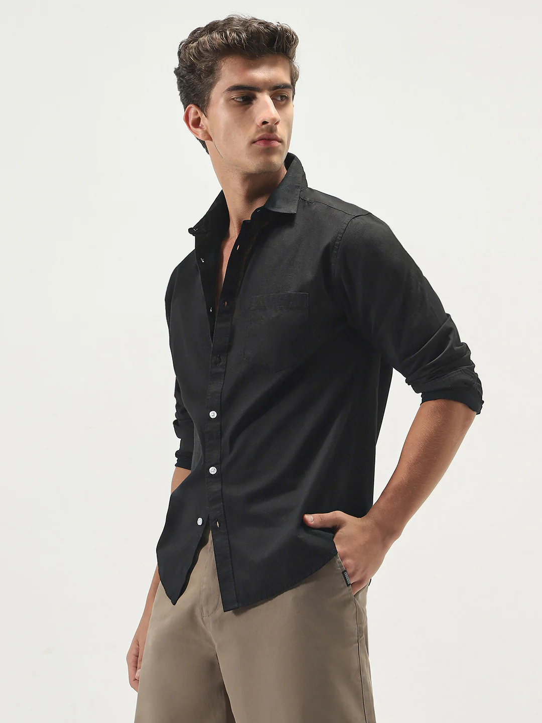Men's Black Cotton Full Sleeve Regular Fit Casual Solid Slub Shirt with Spread Collar - Image 2