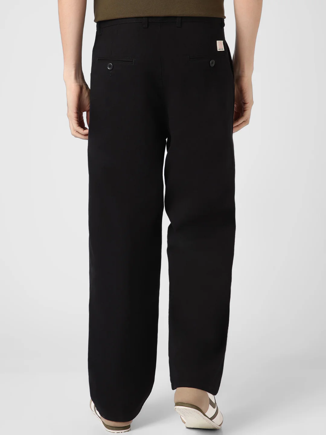 Men's Black Loose Baggy Fit Solid Chino Trousers Non-Stretchable - Image 3