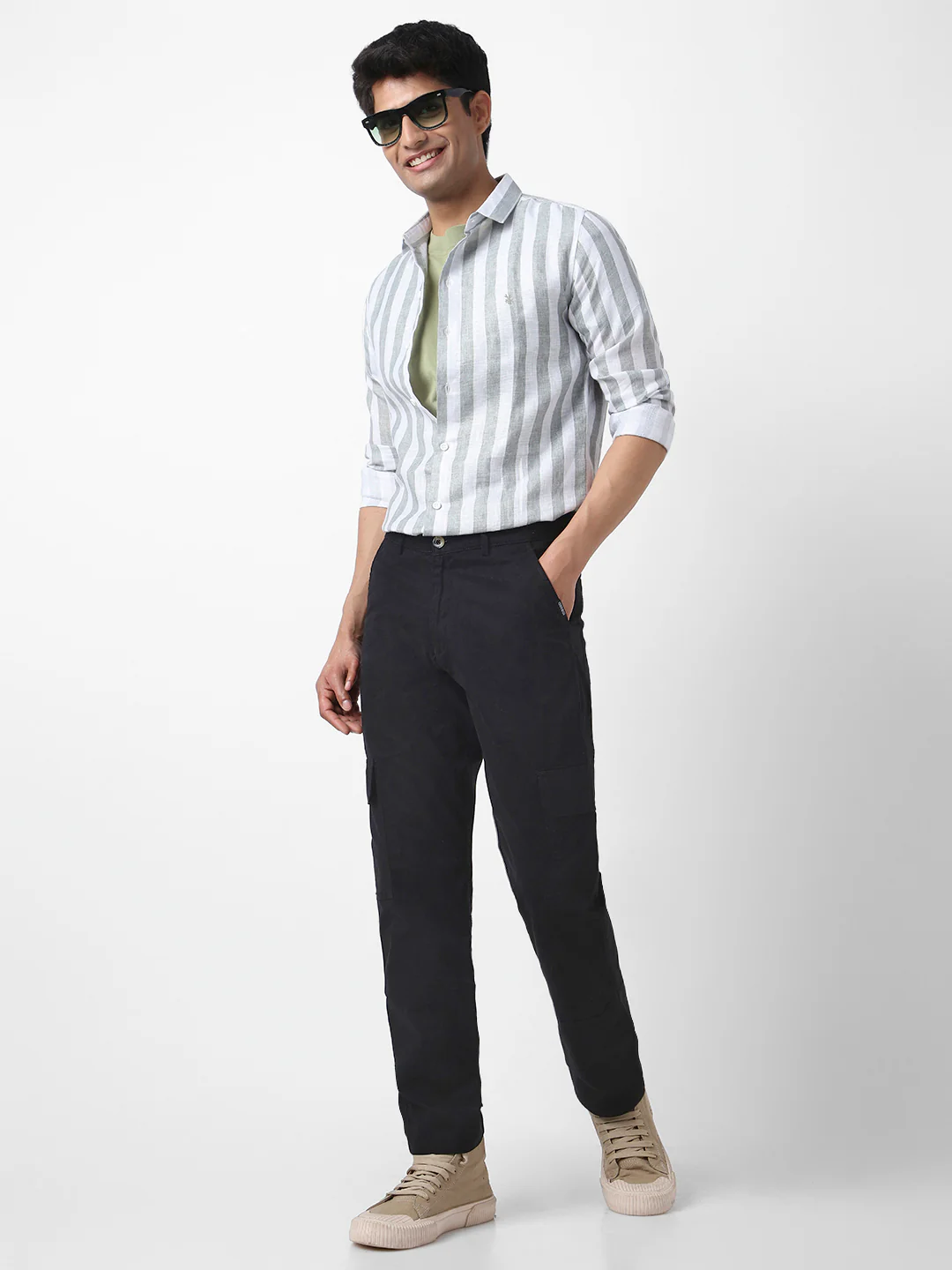 Men's Black Regular Fit Solid Cargo Chino Pant with 6 Pockets Stretchable - Image 4