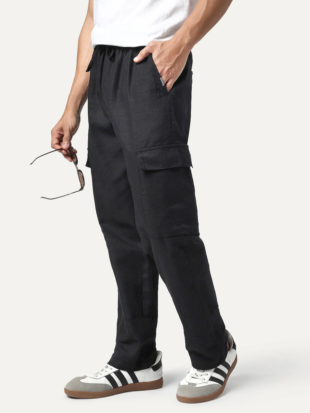 Men's Black Straight Fit Linen Cargo Pants with 6 Pockets - Image 2