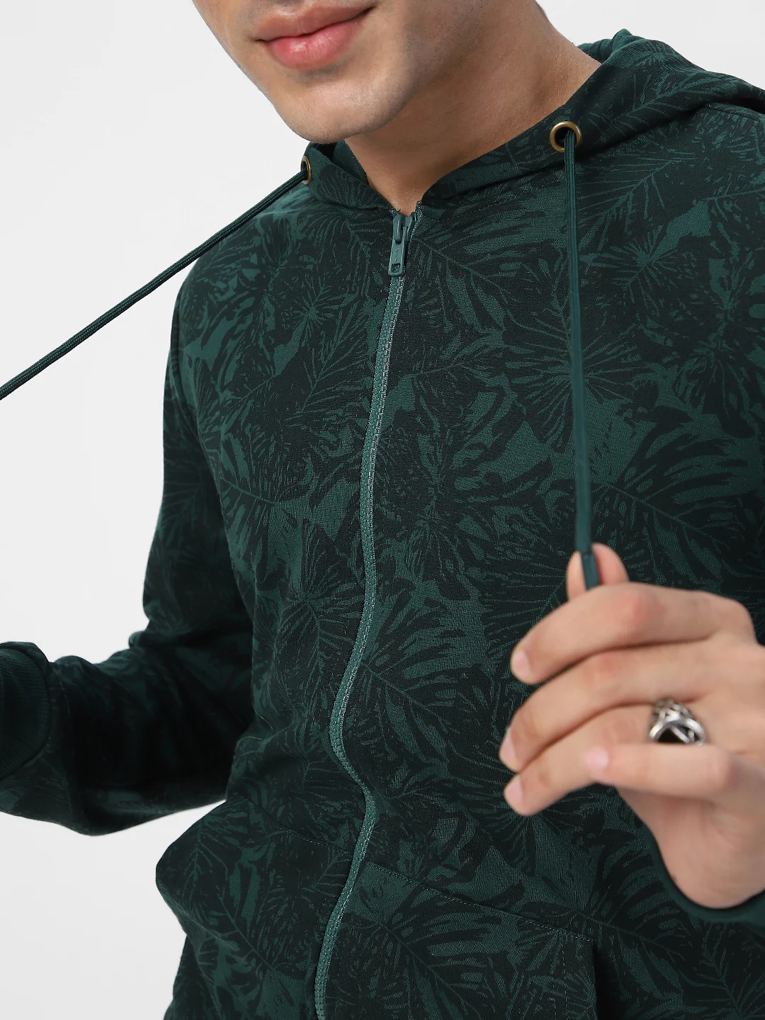 Men's Dark Green Regular Fit Printed Full Sleeve Winterwear Hooded Sweatshirt - Image 5