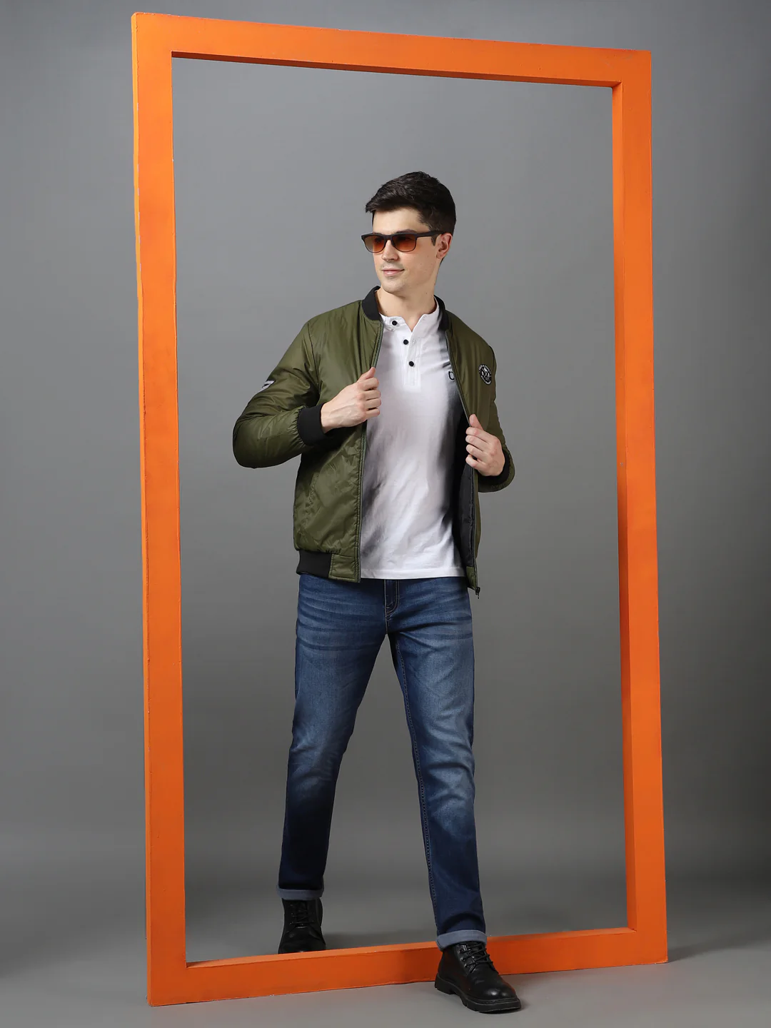 Men's Green Full Sleeve Zippered Bomber Jacket - Image 5