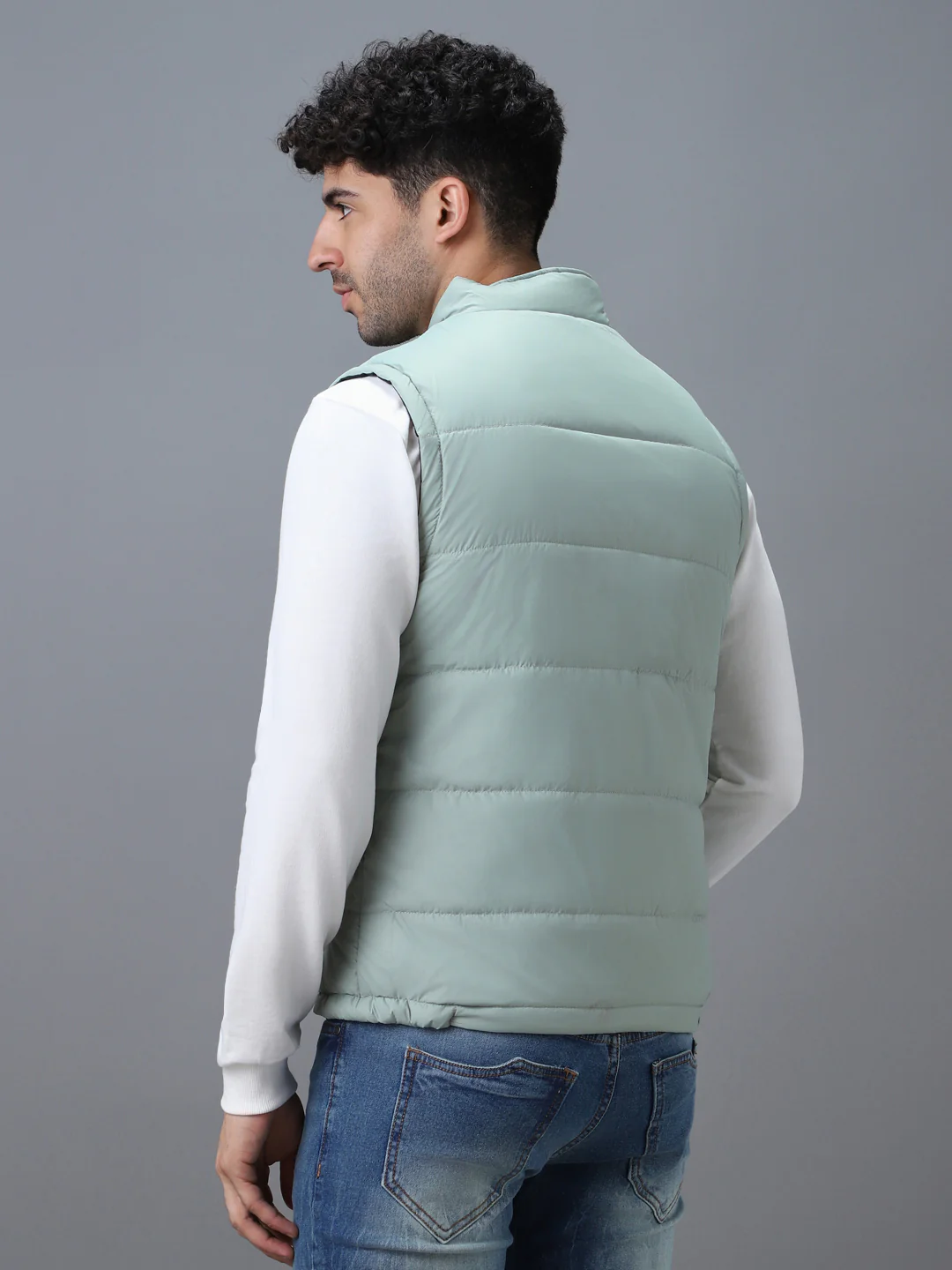 Men's Green Sleeveless Zippered Puffer Jacket - Image 3