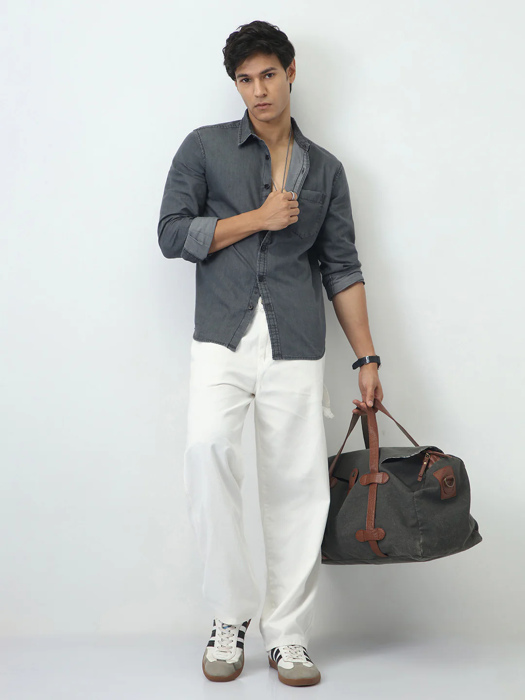Men's Grey Regular Fit Full Sleeve Solid Denim Shirt - Image 4