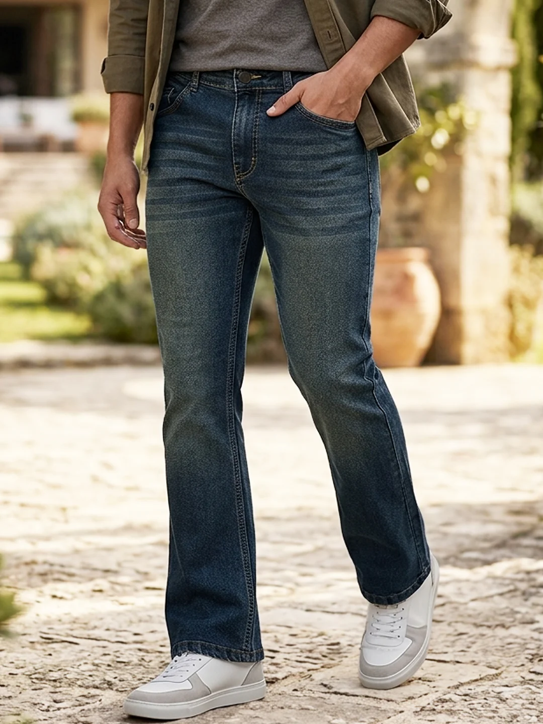 Men's Light Blue Bootcut Fit Mid Rise Heavy Washed Jeans Stretchable