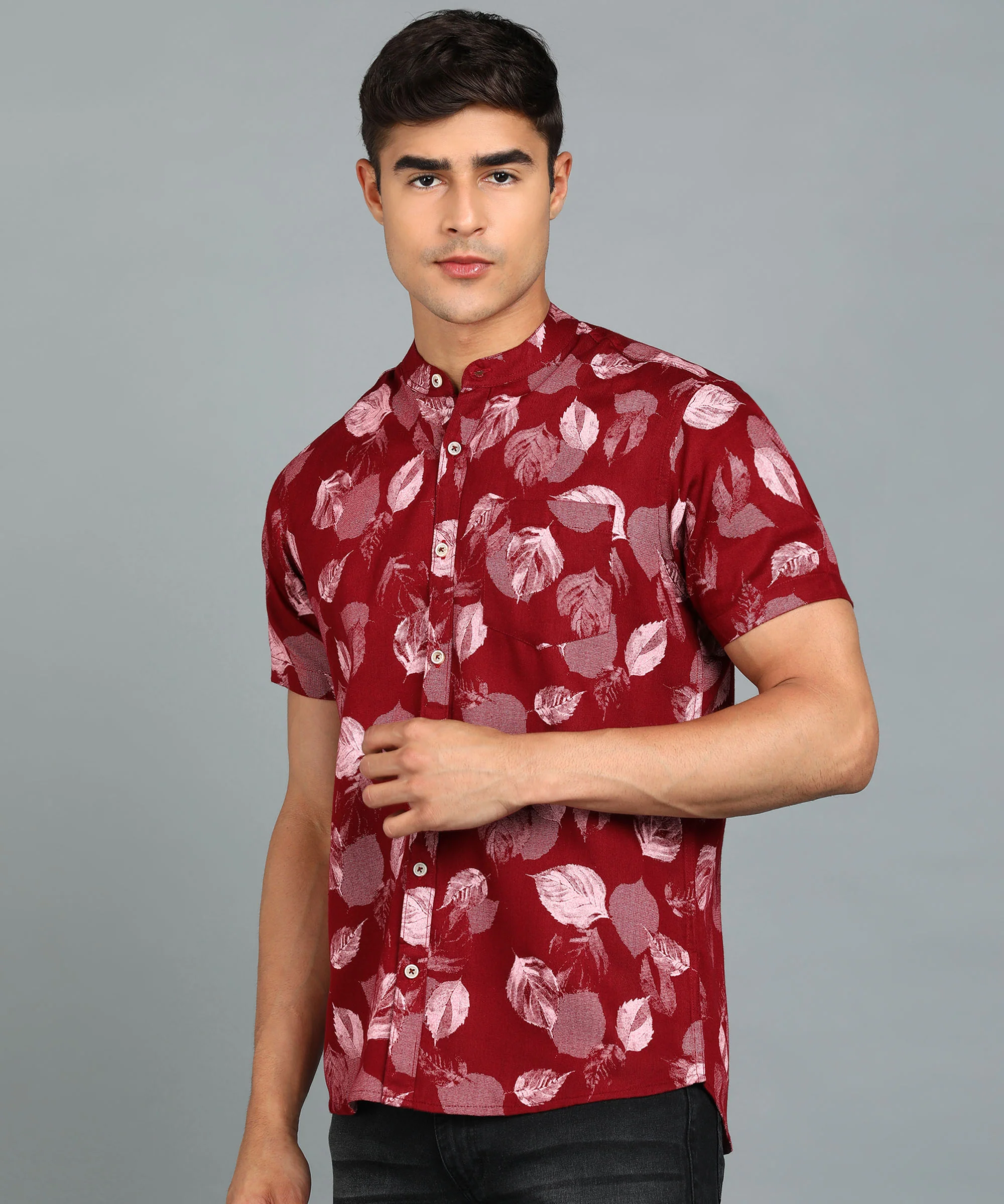 Men's Maroon Cotton Half Sleeve Slim Fit Casual Floral Printed Shirt - Image 2