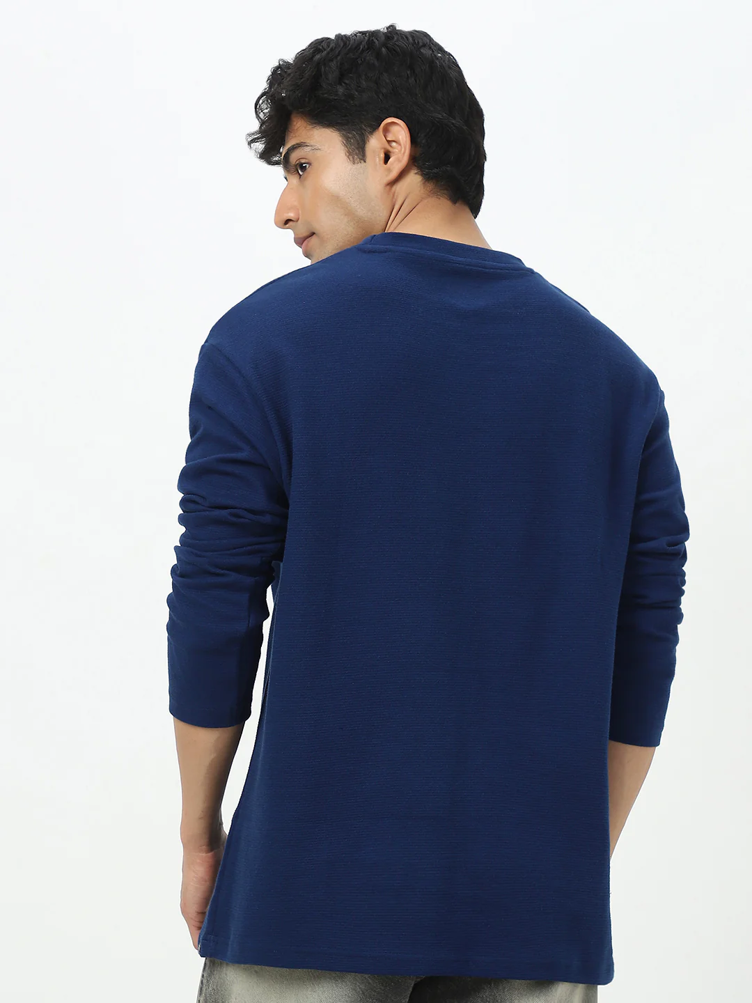 Men's Navy Textured Round Neck Oversized Full Sleeve Cotton T-Shirt - Image 6
