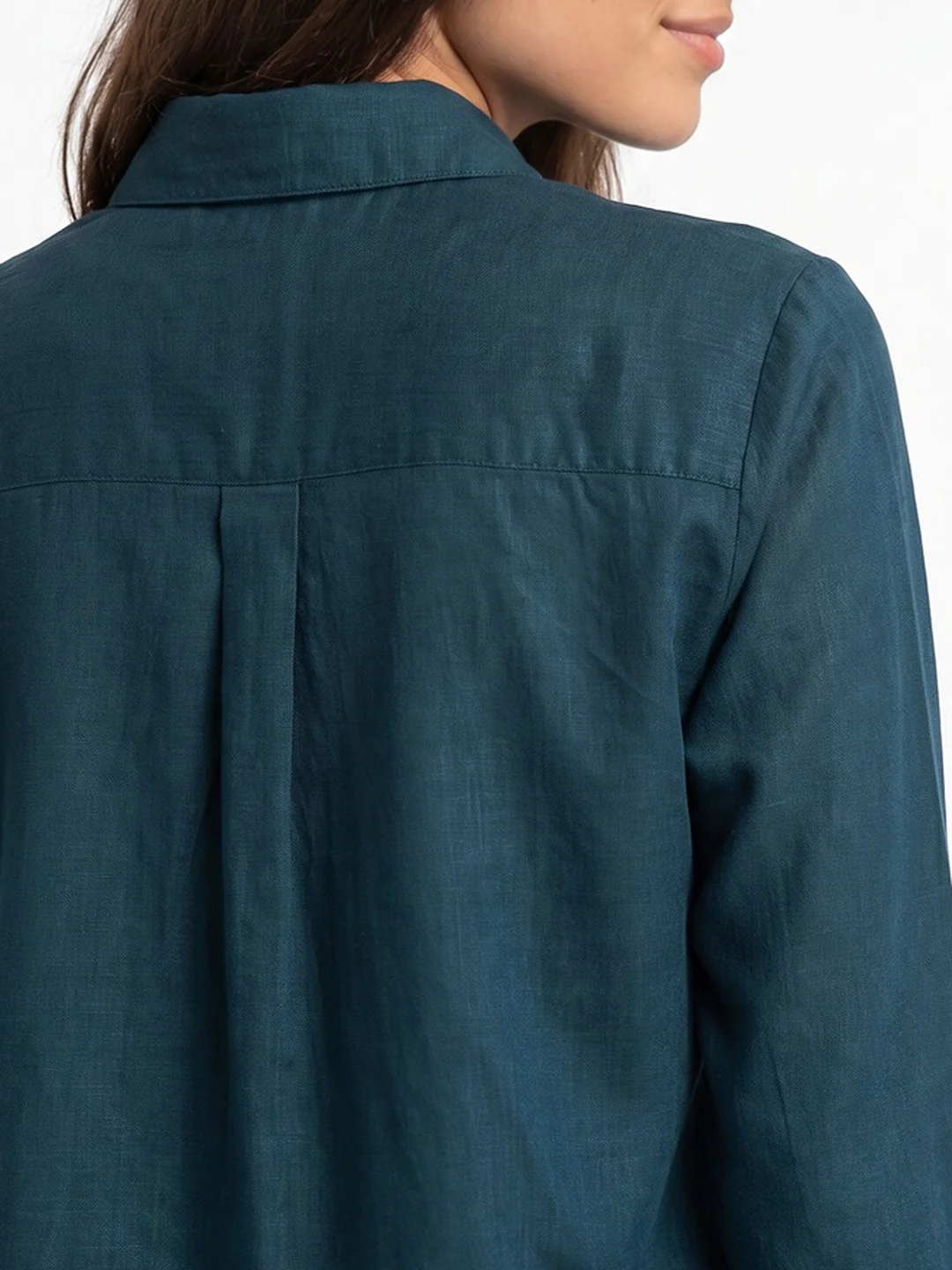 Women's Dark Blue Lyocell Full Sleeve Relaxed Fit Casual Solid Shirt with V-Neck Collar - Image 5