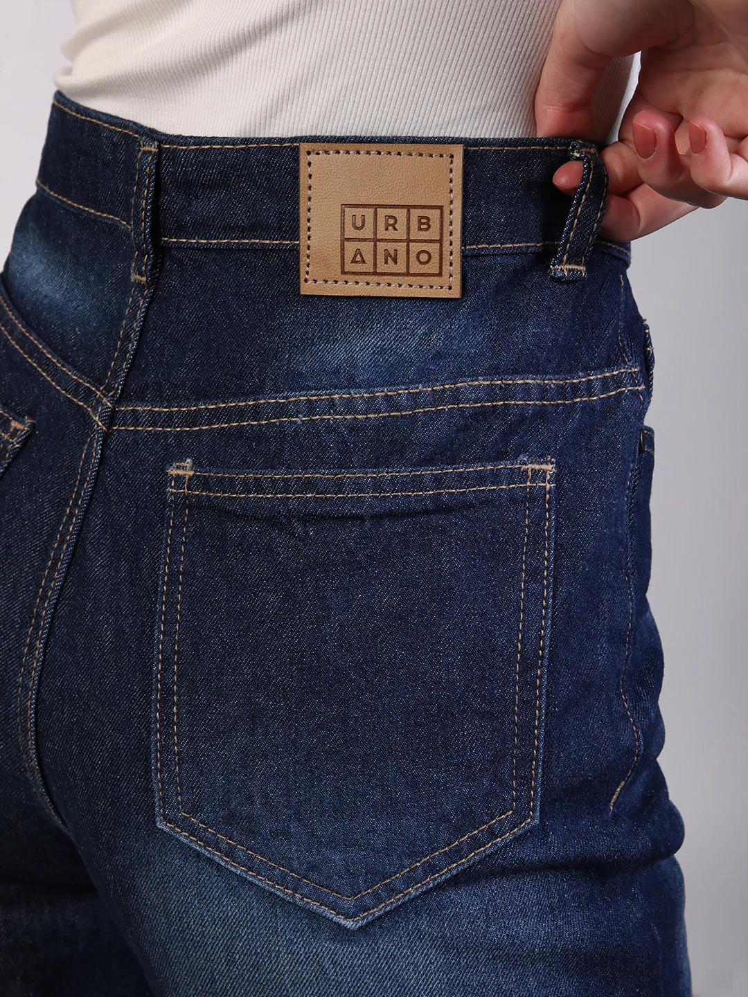 Women's Dark Blue Wide Leg Fit Washed Jeans - Image 7