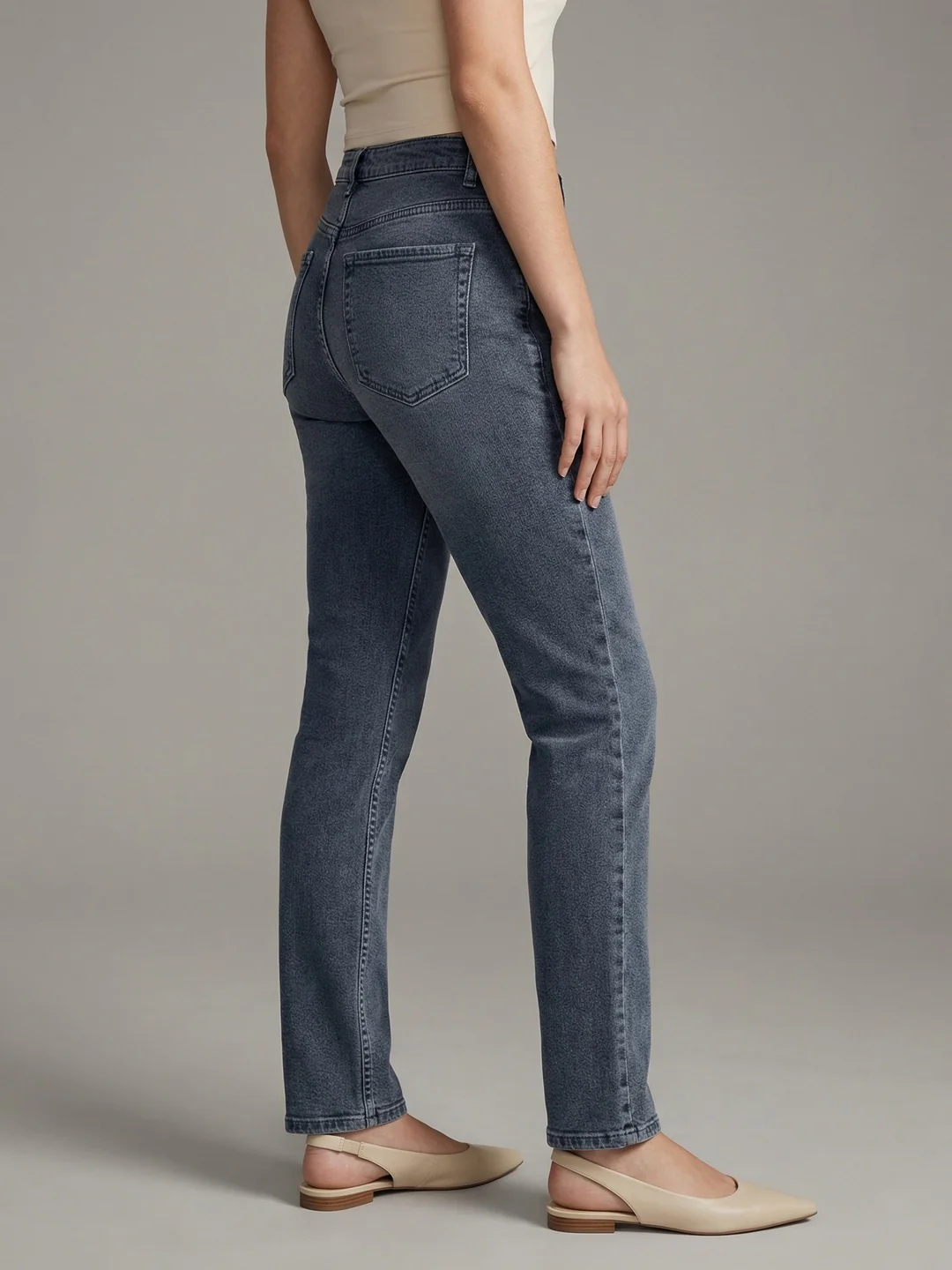 Women's Grey High Rise Straight Fit Washed Jeans Non-Stretchable - Image 2