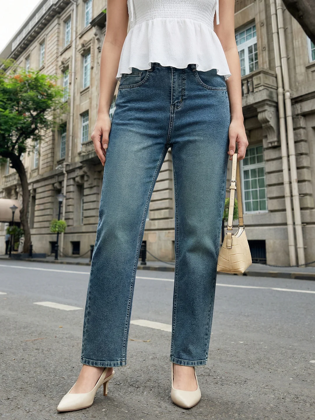 Women's Light Blue High Rise Straight Fit Washed Jeans Non-Stretchable
