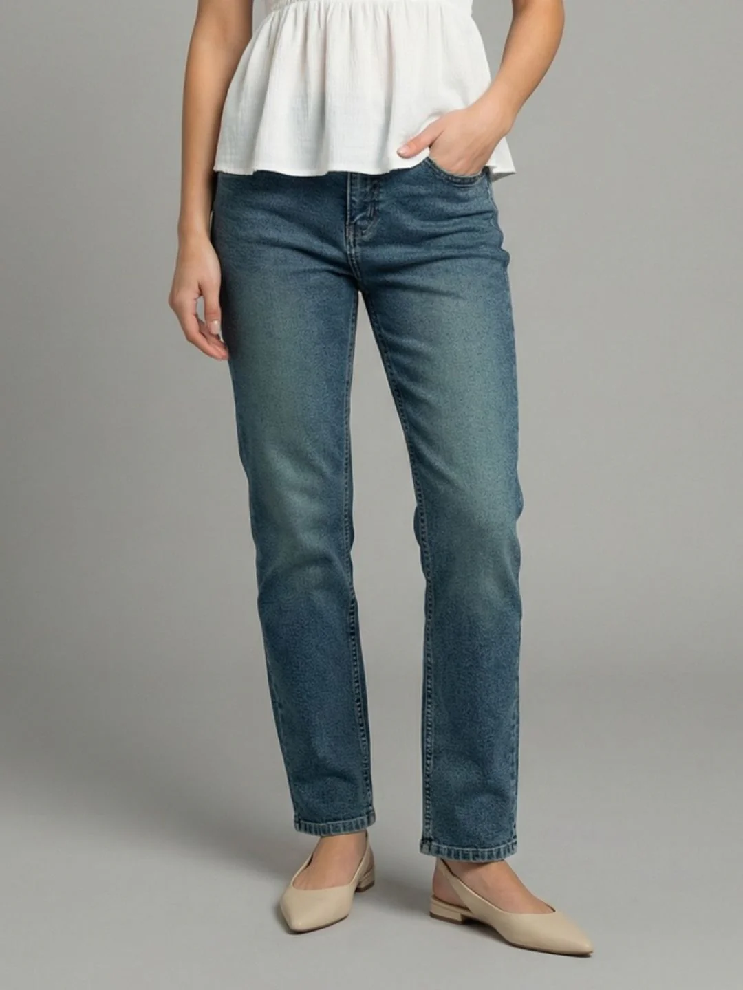 Women's Light Blue High Rise Straight Fit Washed Jeans Non-Stretchable - Image 2