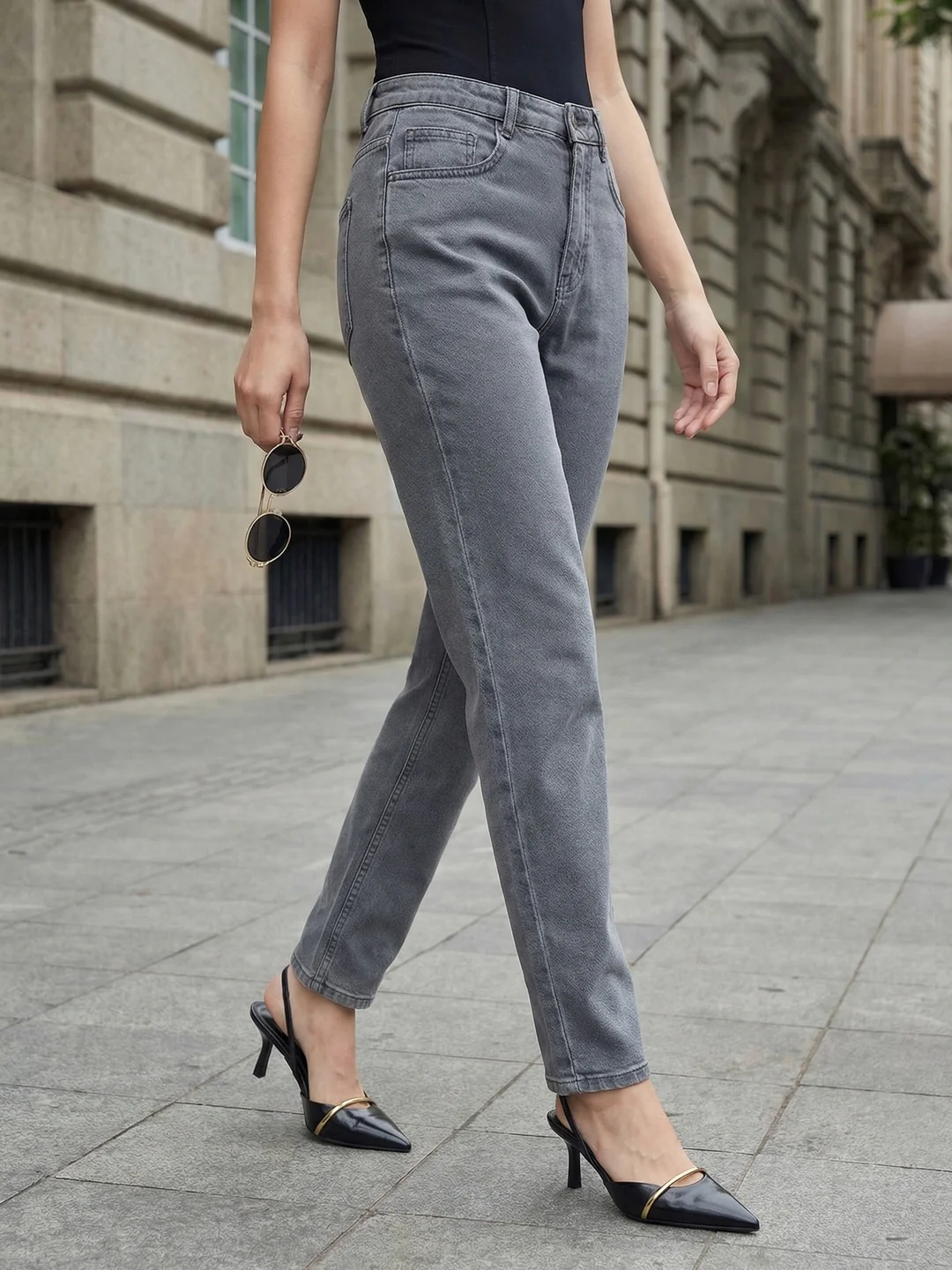 Women's Light Grey High Rise Straight Fit Washed Jeans Non-Stretchable