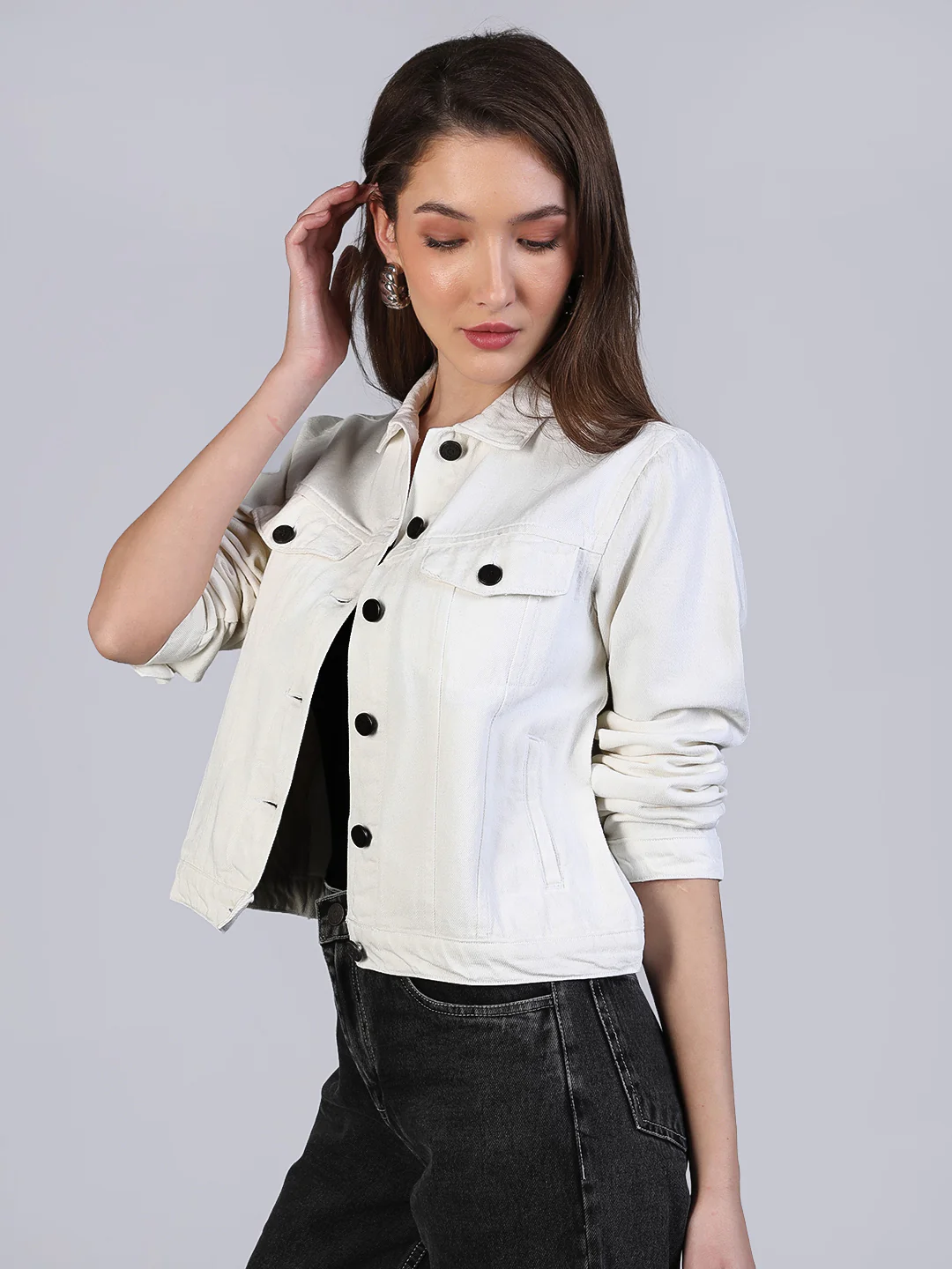 Women's White Regular Fit Washed Full Sleeve Denim Jacket - Image 2
