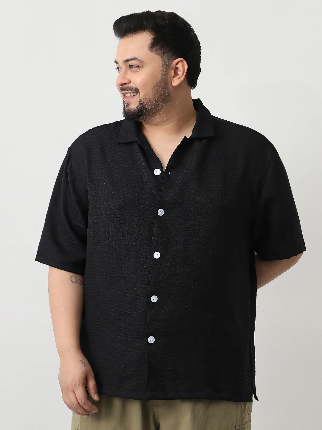 Plus Men's Black Cotton Half Sleeve Oversized Fit Textured Shirt with Cuban Collar - Image 2