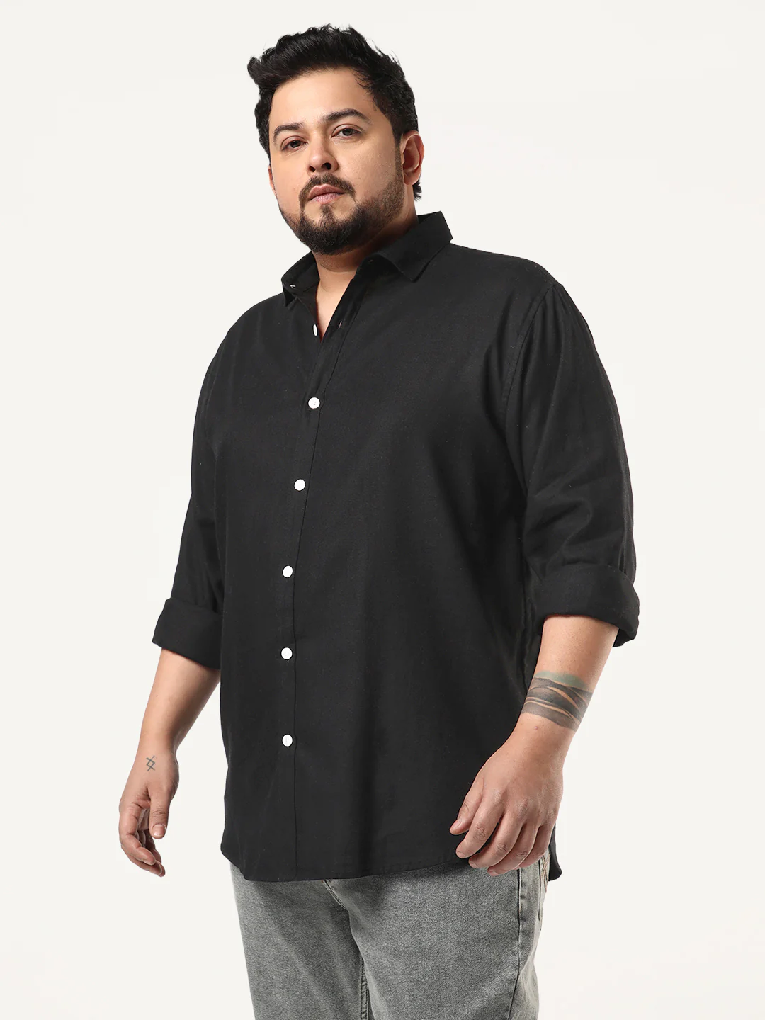 Plus Men's Black Linen Blend Full Sleeve Relaxed Fit Casual Solid Shirt - Image 2