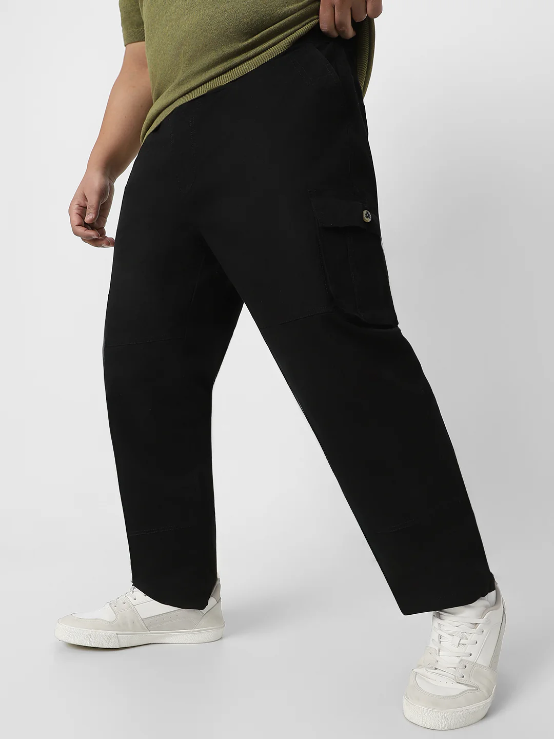 Plus Men's Black Regular Fit Solid Cargo Chino Pant with 6 Pockets - Image 2