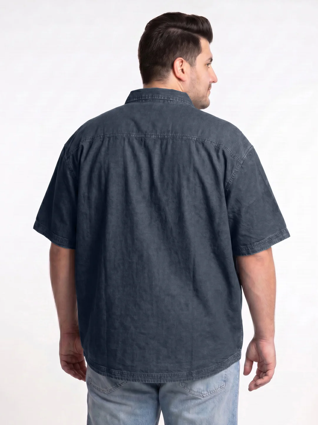Plus Men's Dark Blue Oversized Fit Half Sleeve Solid Casual Denim Shirt - Image 3