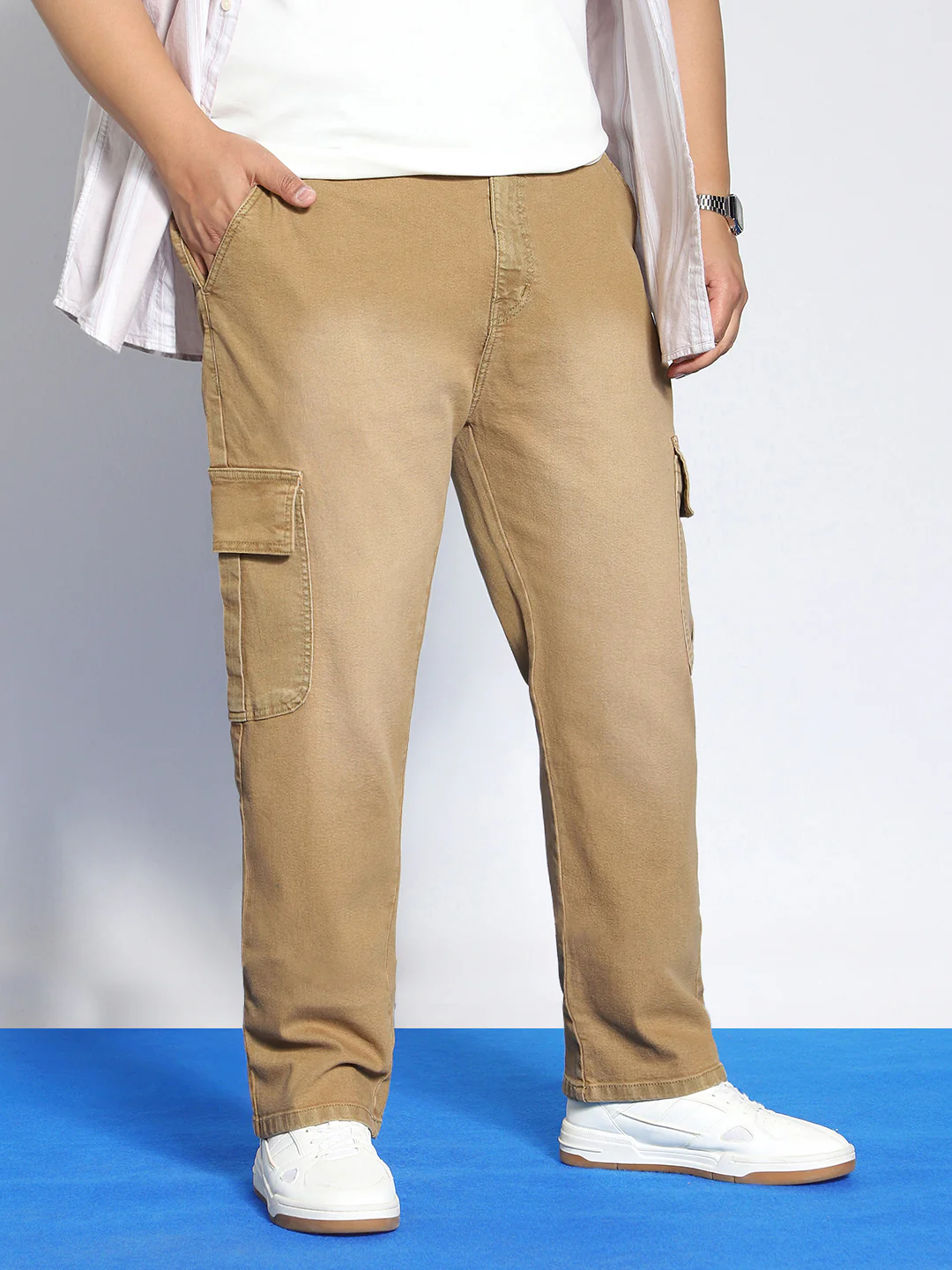 Plus Men's Dark Khaki Regular Fit Washed Cargo Jeans With 6 Pockets Stretchable