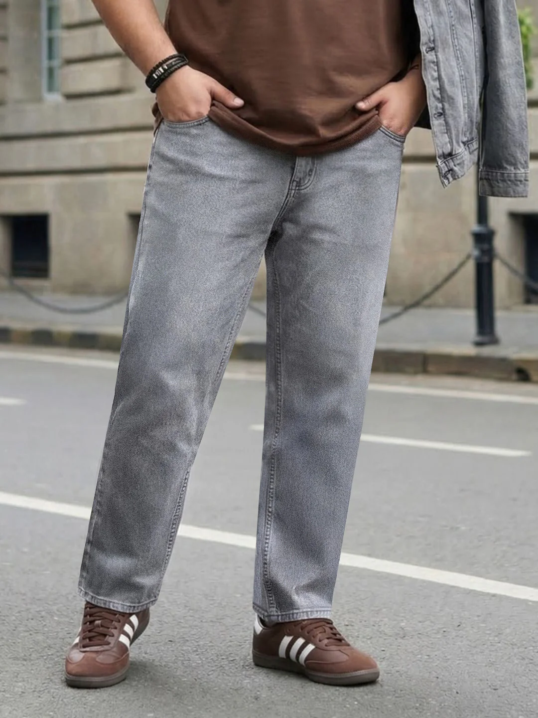 Plus Men's Ice Grey Relaxed Fit Washed Denim Jeans Non-Stretchable