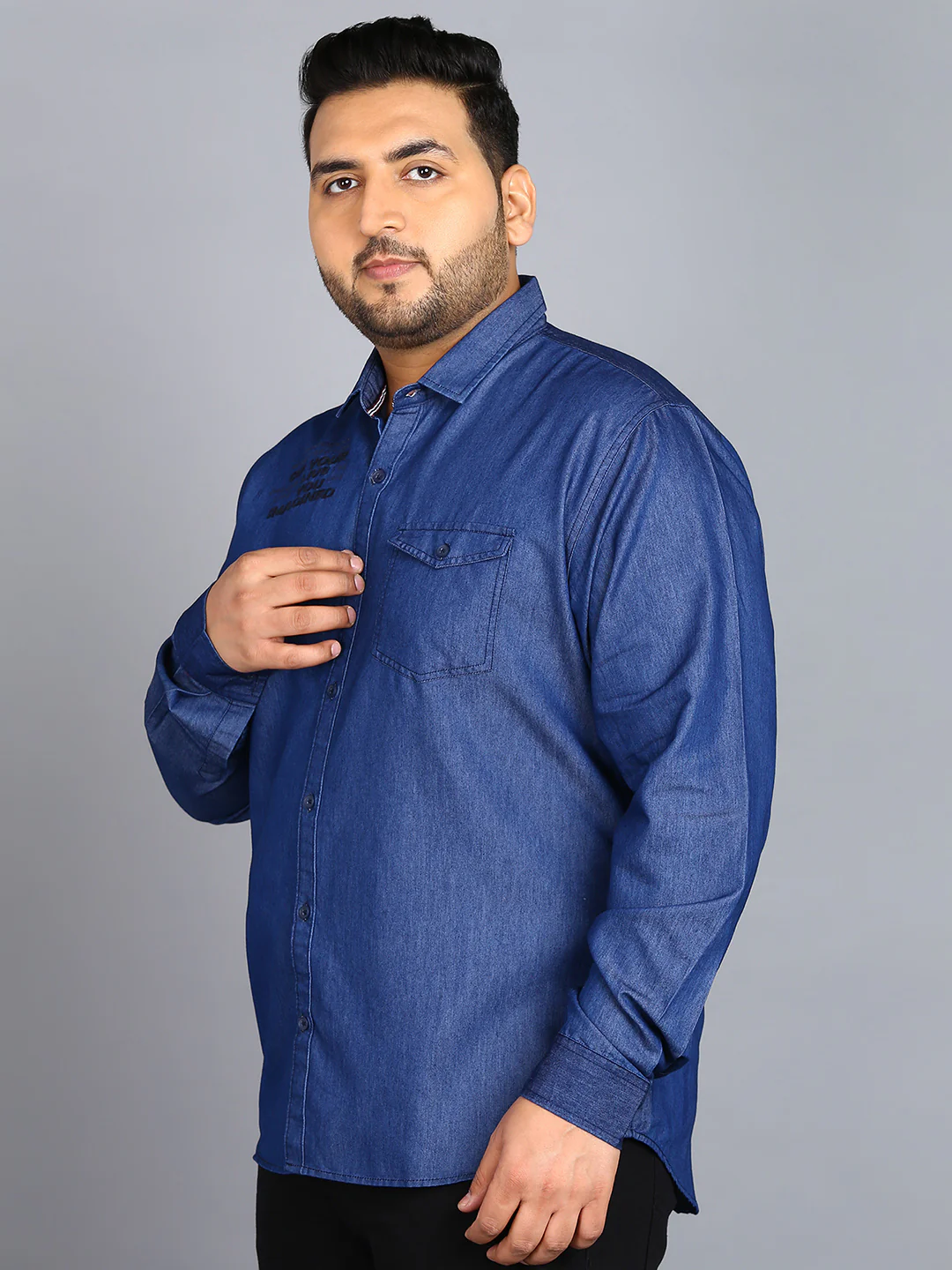 Plus Men's Light Blue Denim Full Sleeve Regular Fit Washed Casual Shirt - Image 2