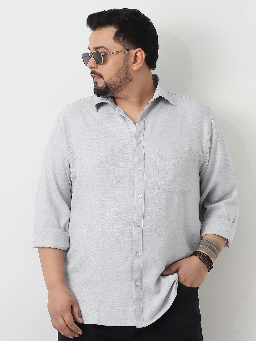 Plus Men's Light Grey Linen Blend Full Sleeve Relaxed Fit Casual Solid Shirt - Image 2