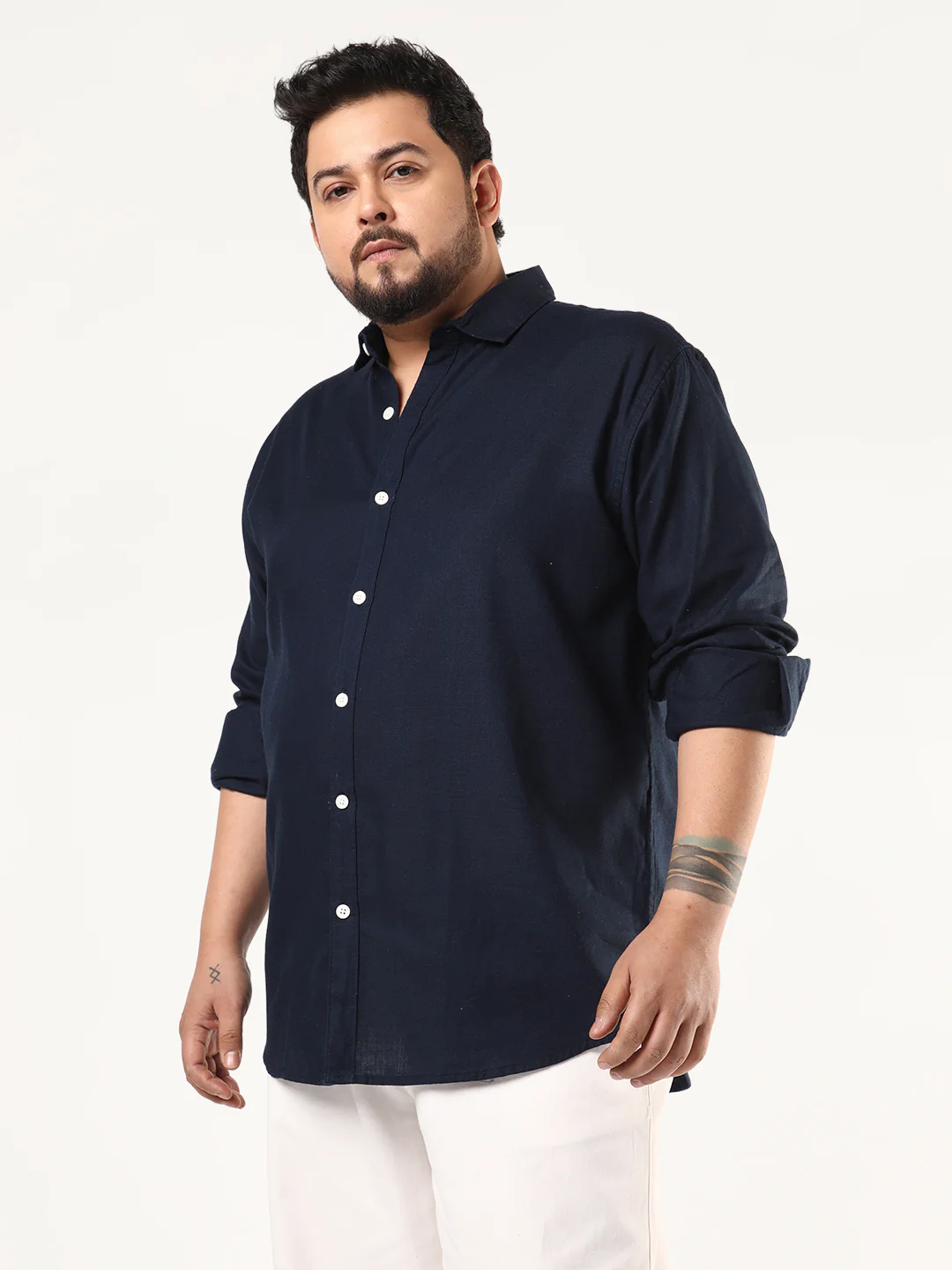 Plus Men's Navy Linen Blend Full Sleeve Relaxed Fit Casual Solid Shirt - Image 2