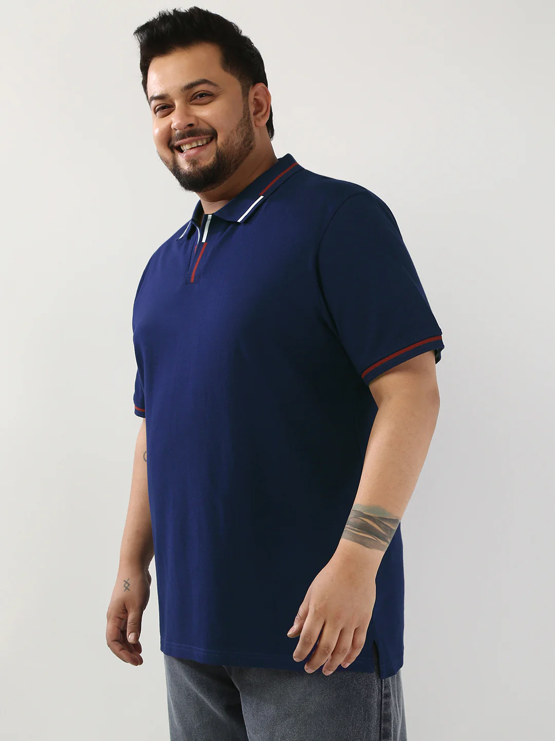 Plus Men's Navy Solid Regular Fit Half Sleeve Cotton Polo T-Shirt - Image 2