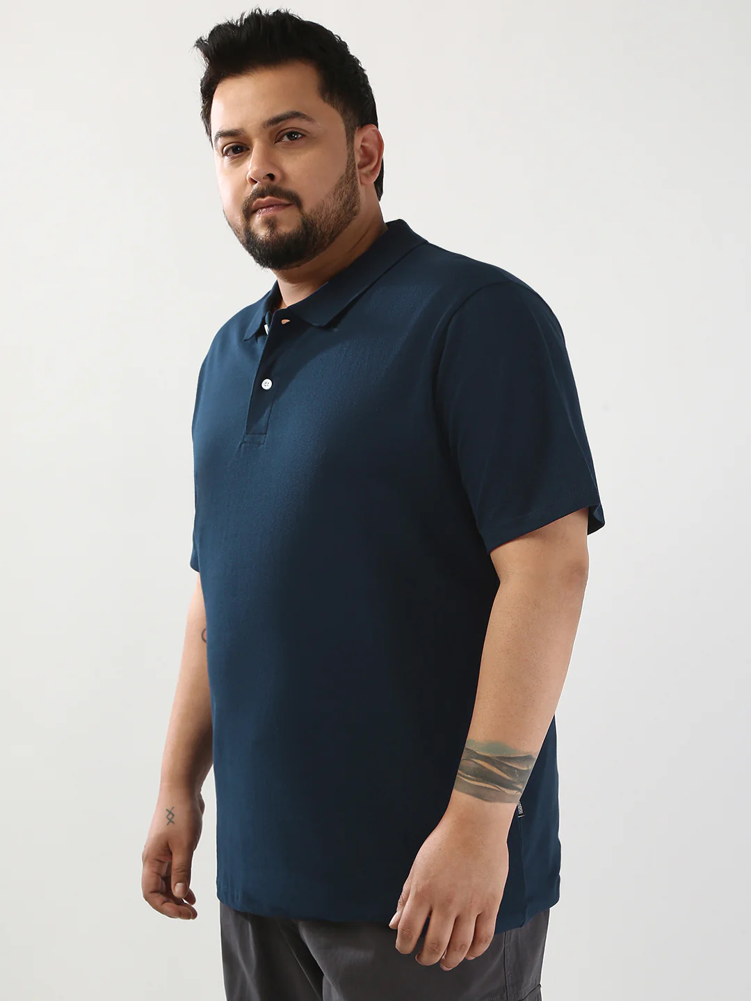 Plus Men's Navy Solid Regular Fit Half Sleeve Cotton Polo T-Shirt - Image 2