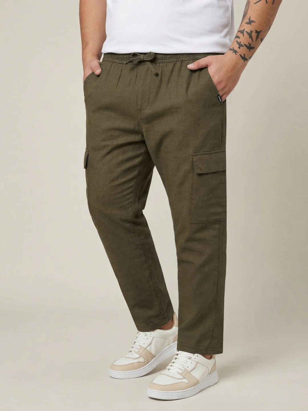 Plus Men's Olive Straight Fit Linen Cargo Pants with 6 Pockets - Image 2